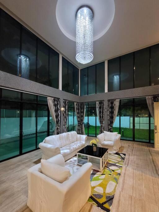 D01 Titiwangsa Secret Private Pool Kl Vila Kuala Lumpur